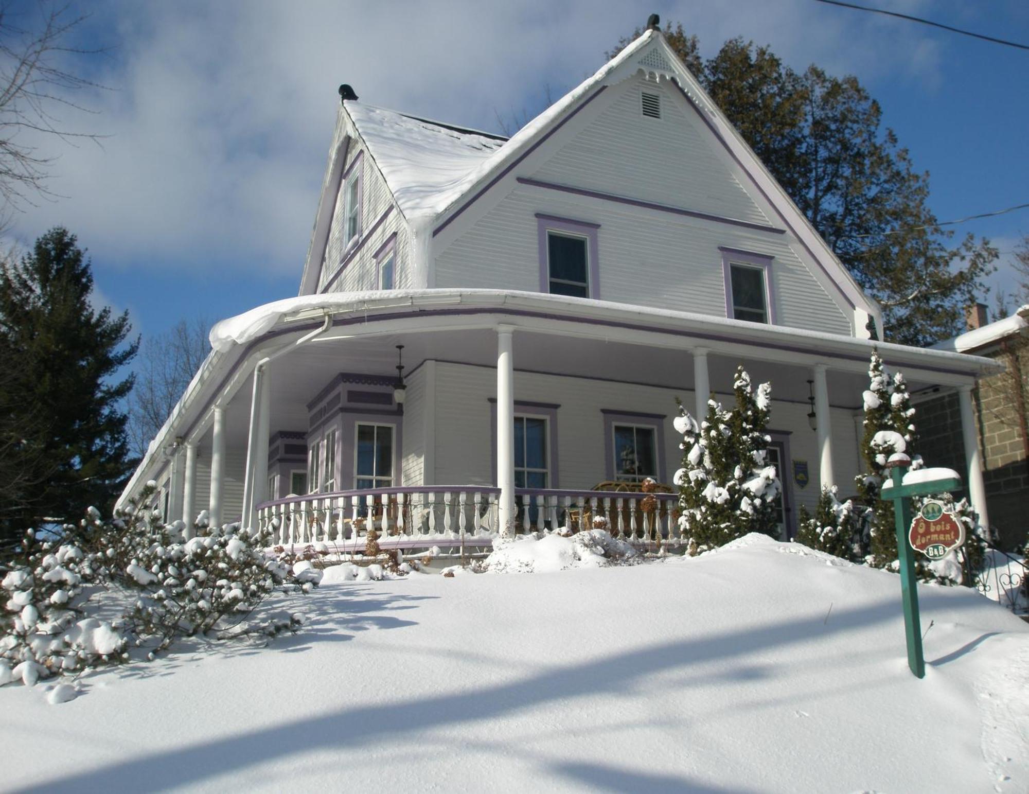 O Bois Dormant B&B Magog Екстер'єр фото
