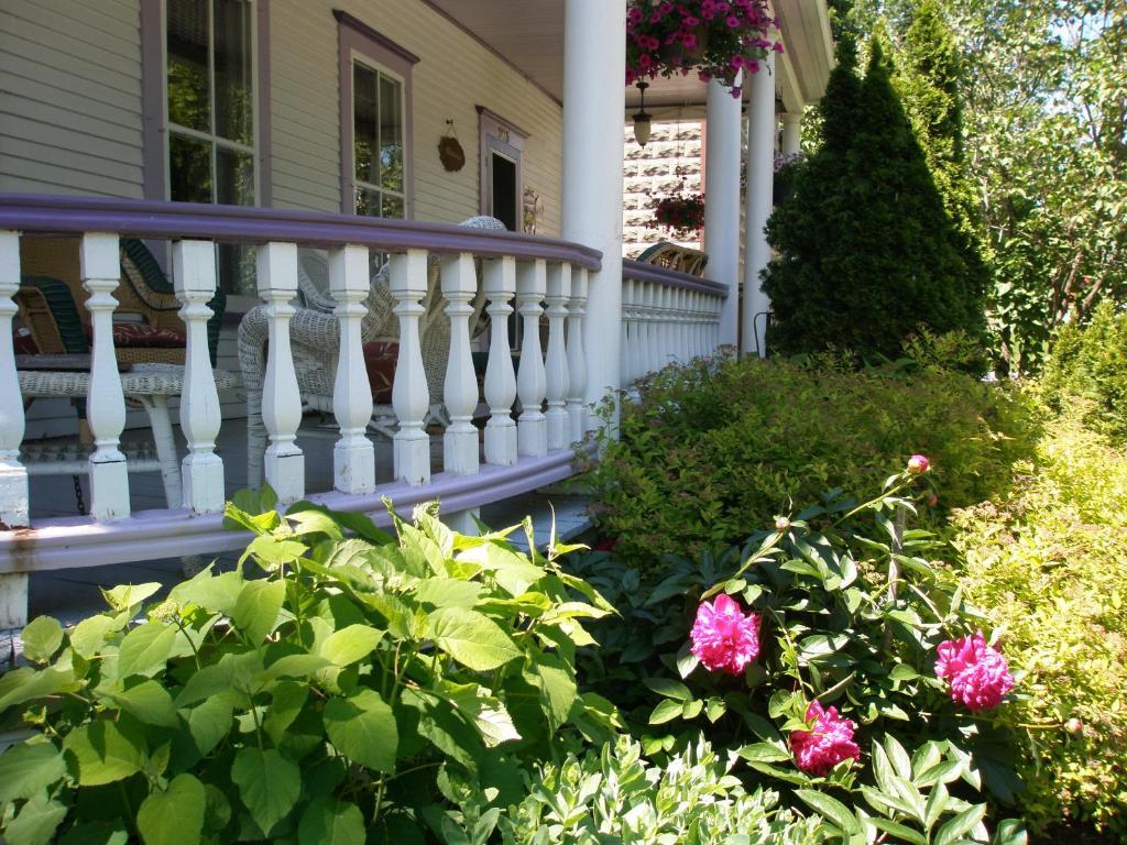 O Bois Dormant B&B Magog Екстер'єр фото
